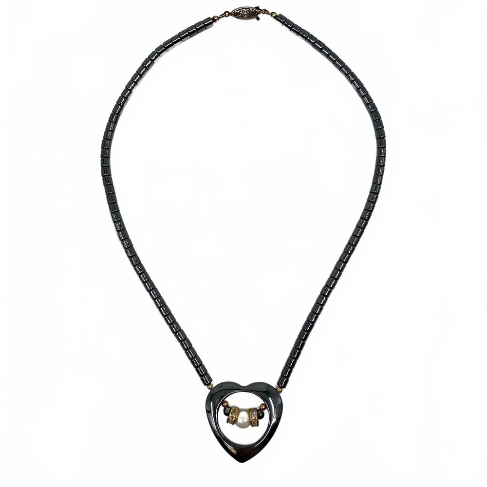 Beaded Hematite Heart Necklace | OS Regular